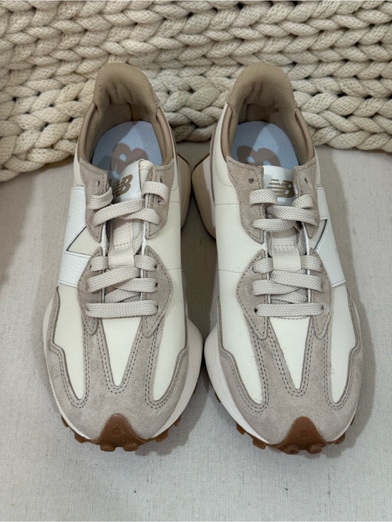 New Balance 327 Sneakers Timberwolf/Sea Salt main image 1